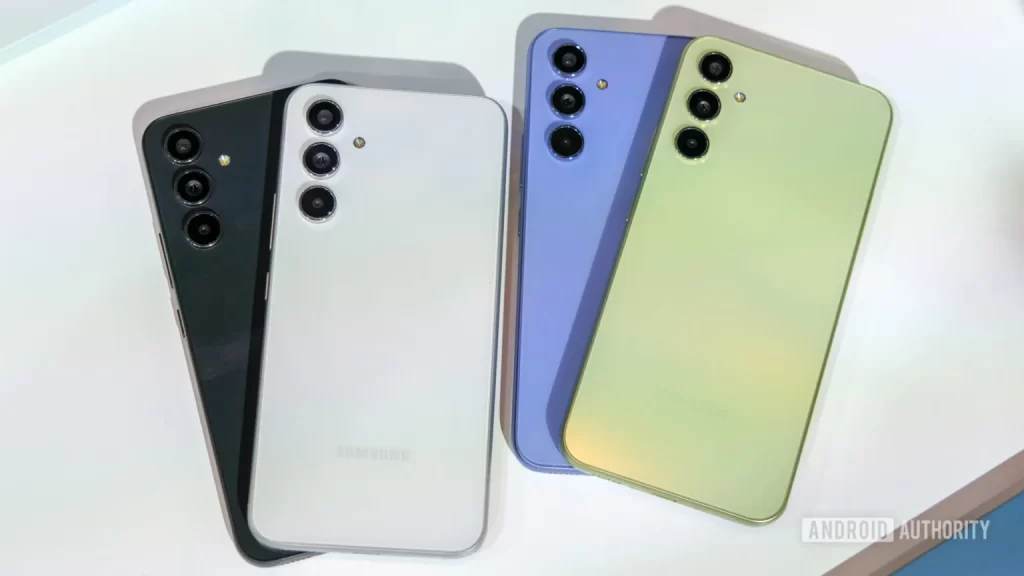 One UI 7 不仅仅针对旗舰机，三星的更新现正向更多手机推送