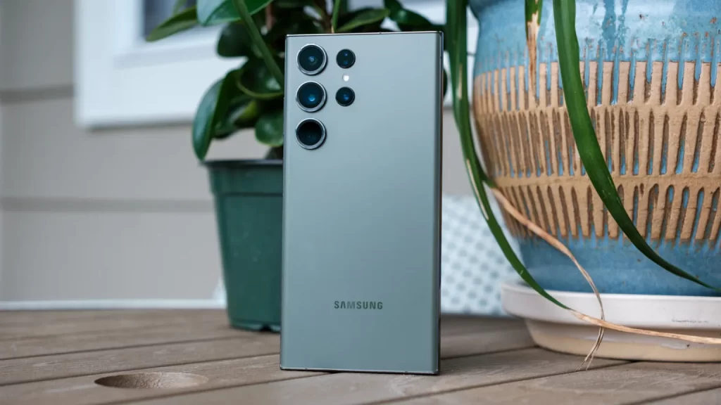 怀念 S23 Ultra 的 10 倍相机吗？这家品牌可能会重振它（甚至更强大）