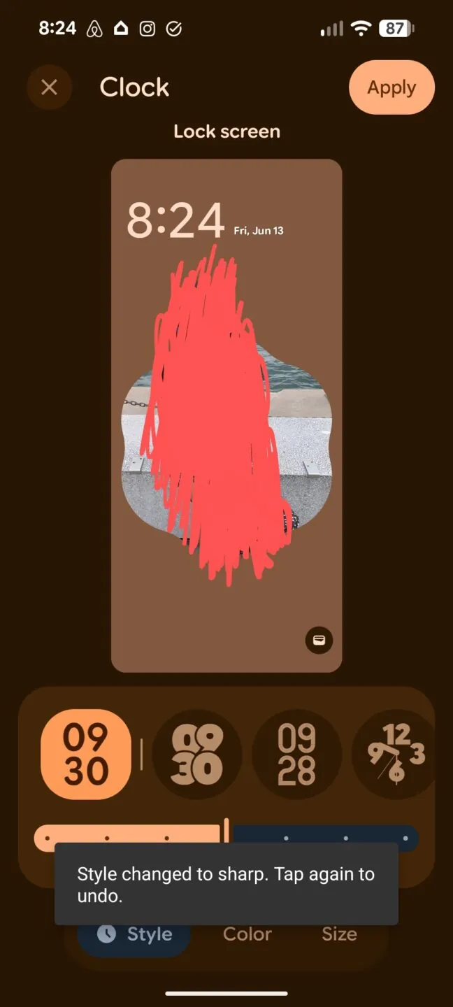 Android 16 QPR1 beta 2 拥有一项隐藏的锁屏时钟自定义选项。