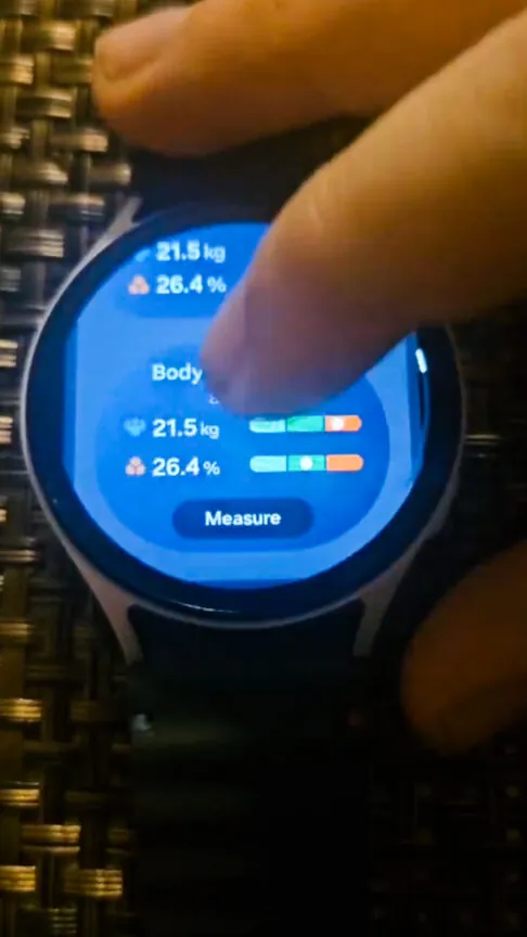 One UI 8 Watch 测试版彻底创新了 Galaxy Watch 的磁贴设计