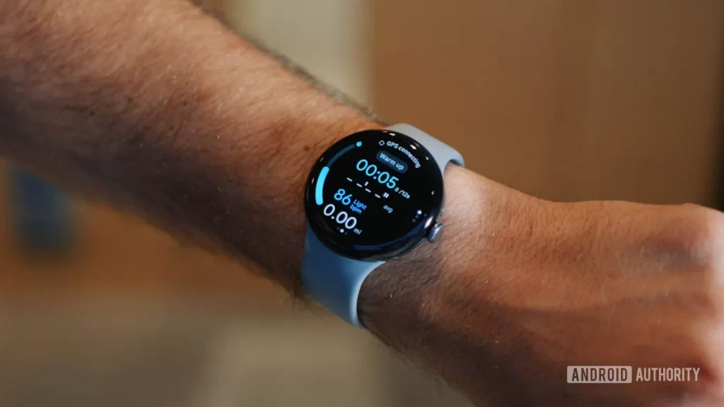 Pixel Watch 4 可能会增强健身功能，助你塑造健美身材