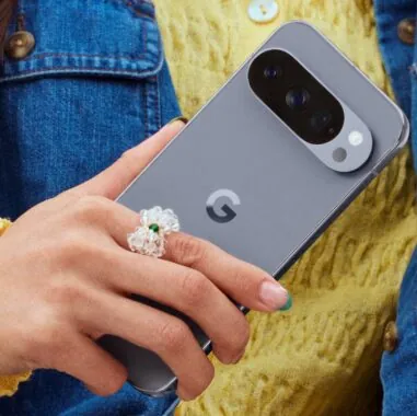 最新的 Pixel 10 系列泄露展示了除 “Moonstone（月光石）” 之外的更多配色款式
