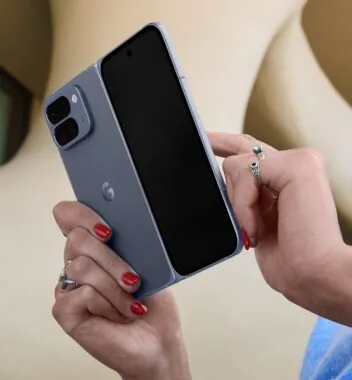 最新的 Pixel 10 系列泄露展示了除 “Moonstone（月光石）” 之外的更多配色款式