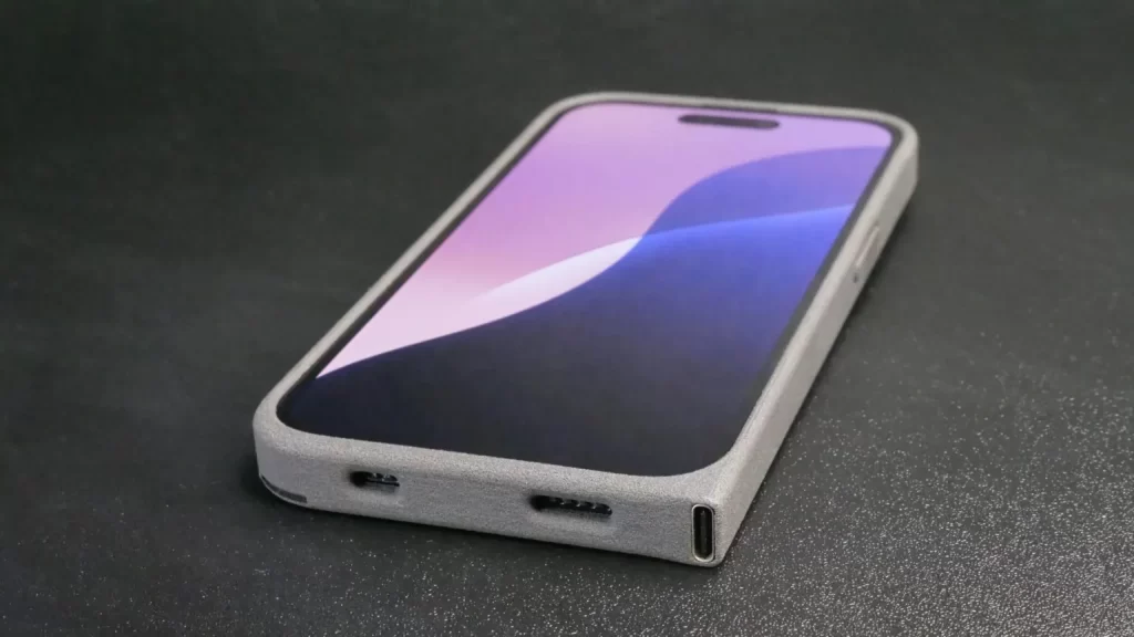 这款 USB-C iPhone 保护壳可以让你在不更换手机的情况下，终于摆脱 Lightning 接口