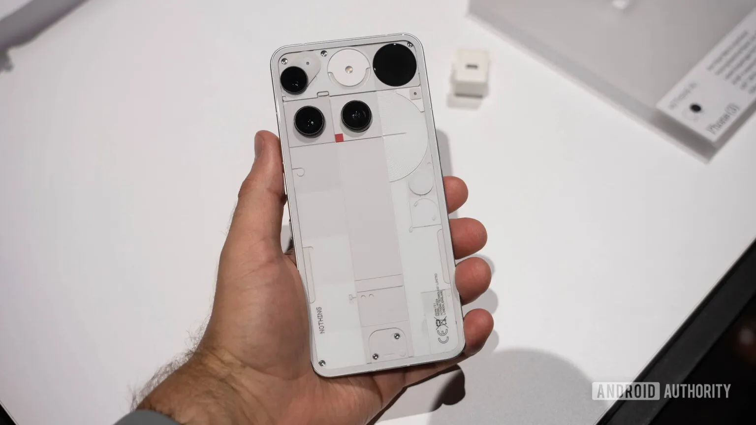 Nothing 在为 Phone 3 定价辩护时，公然冷落了其最大市场 - 智软网