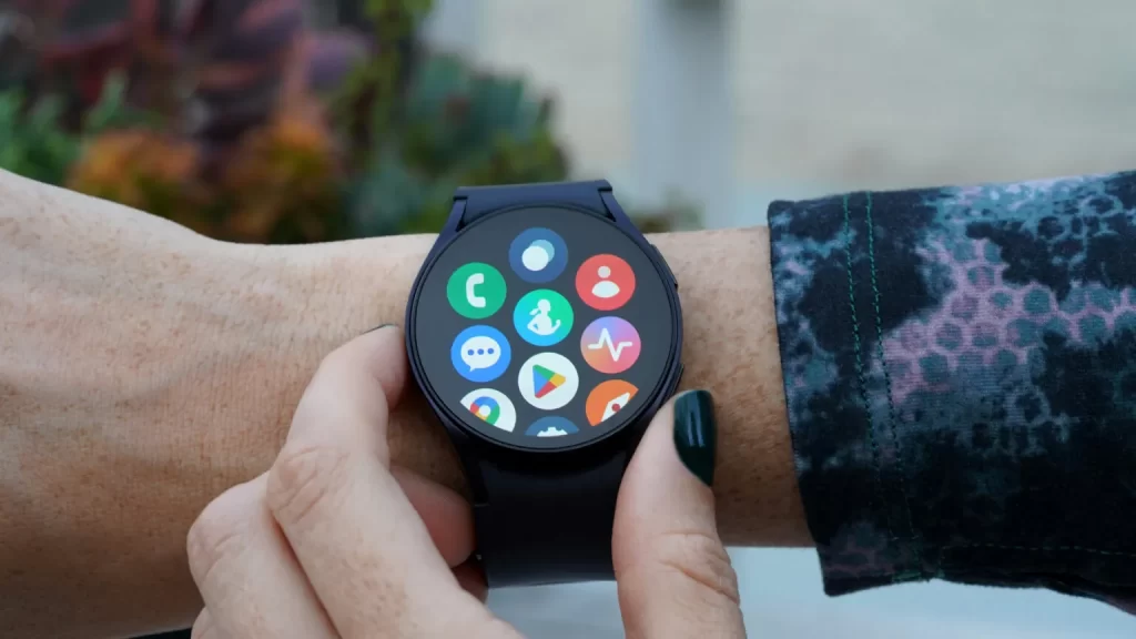 Galaxy Watch 6 在升级 One UI 8 Watch 后变得卡顿？试试这个方法