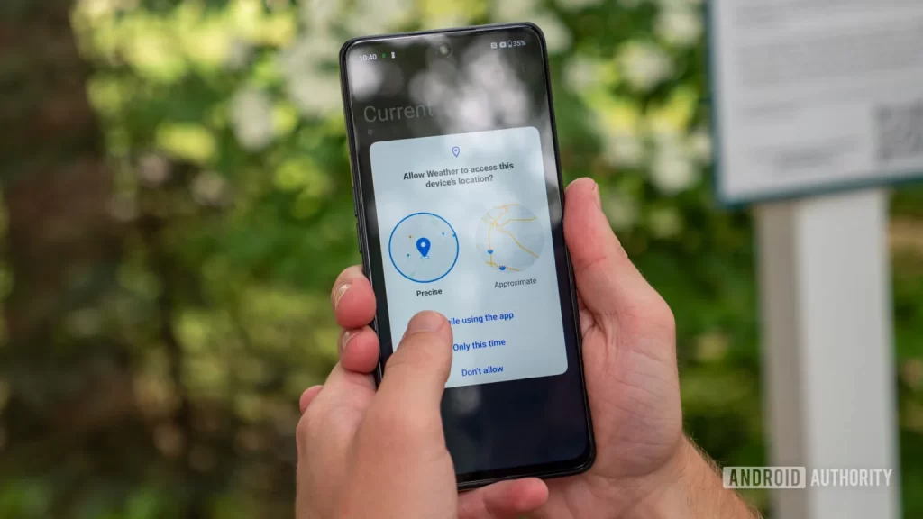 看起来，一加手机和智能手表正“遭遇”一场糟糕的天气状况